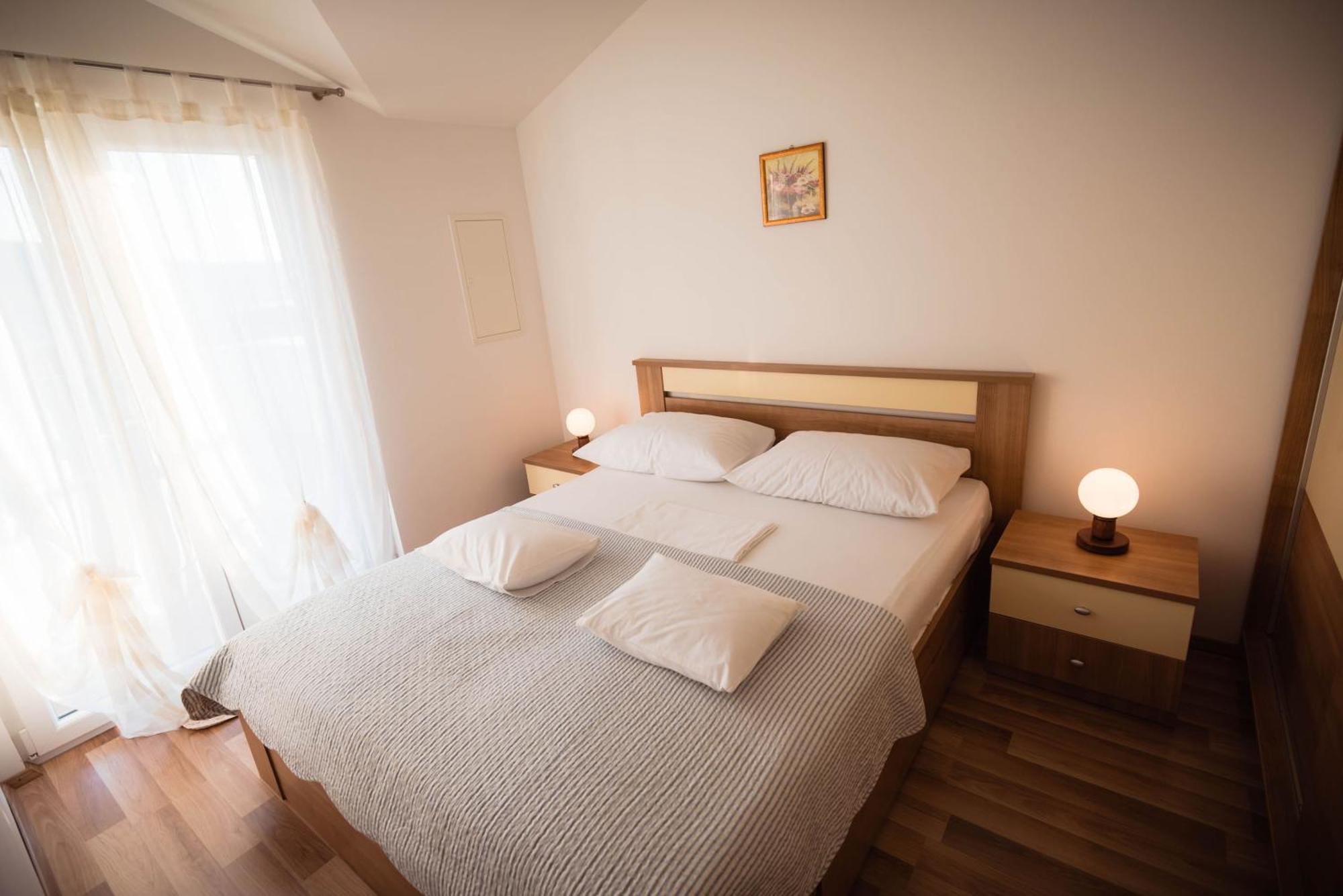 Apartmani Bare I Danica Гребастика Экстерьер фото