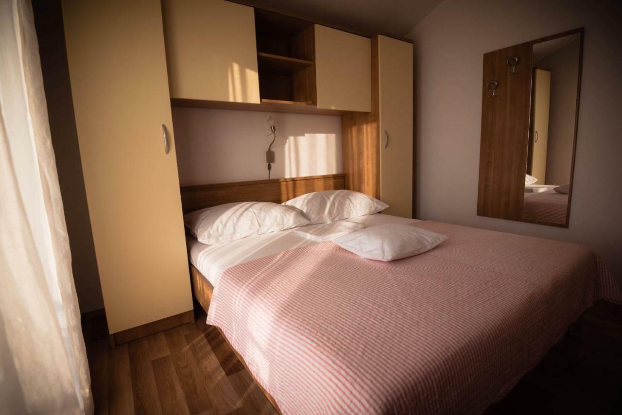 Apartmani Bare I Danica Гребастика Экстерьер фото