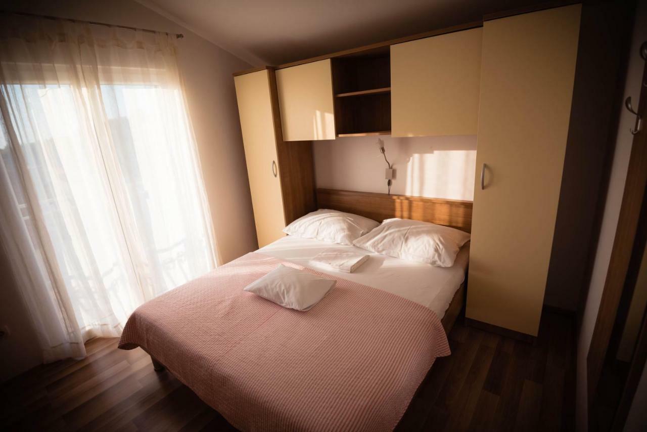 Apartmani Bare I Danica Гребастика Экстерьер фото